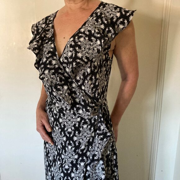 New Max Studio Wrap Dress - Picture 4 of 12